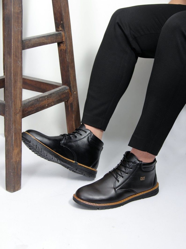 بوت مردانه ساق دار کلارک مشکی قهوه ای