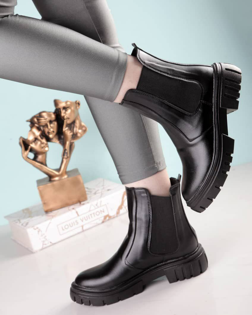 بوت دوطرف کش زنانه دور دوخت شده زیره پی یو